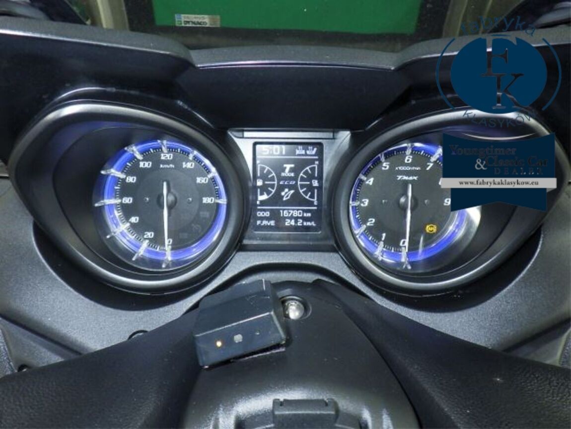YAMAHA T-MAX560T 2020 - zdjęcie 13