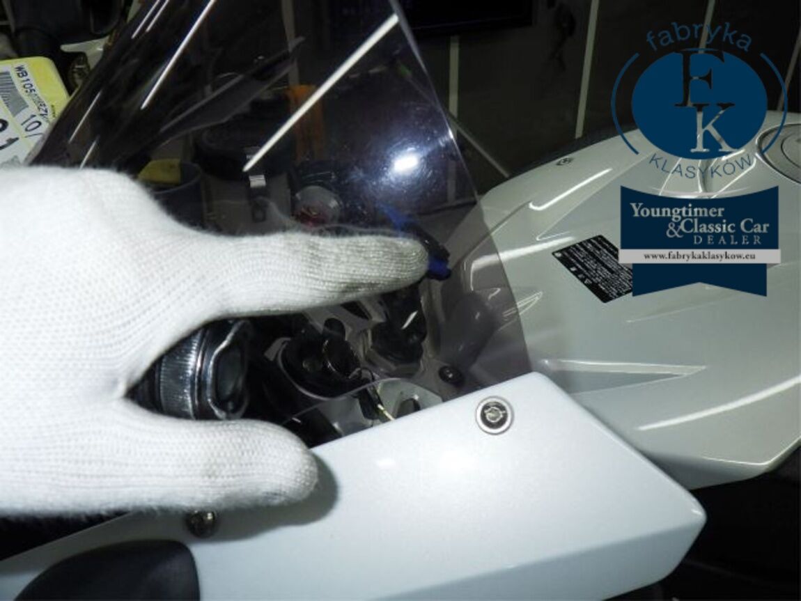 BMW BMW S1000RR 2010 - zdjęcie 17
