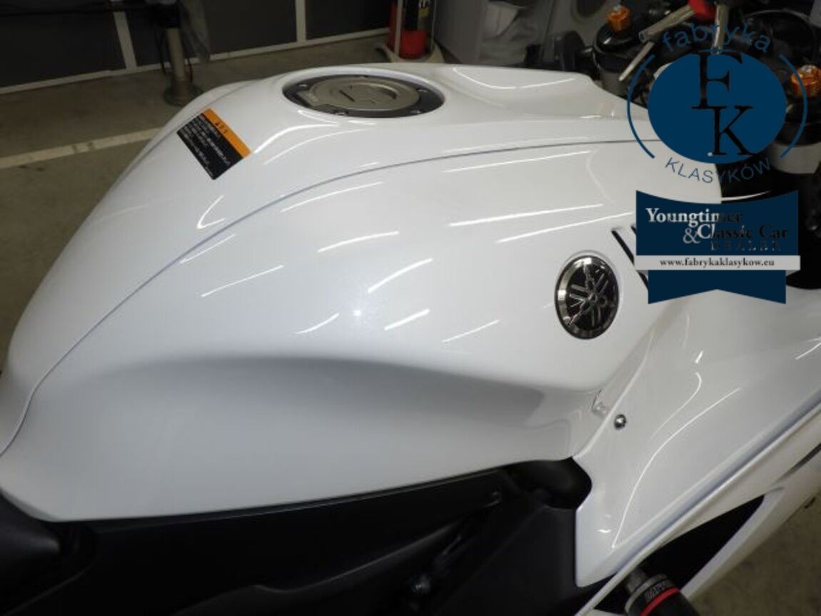 YAMAHA YZF-R7-2 2023 - zdjęcie 18