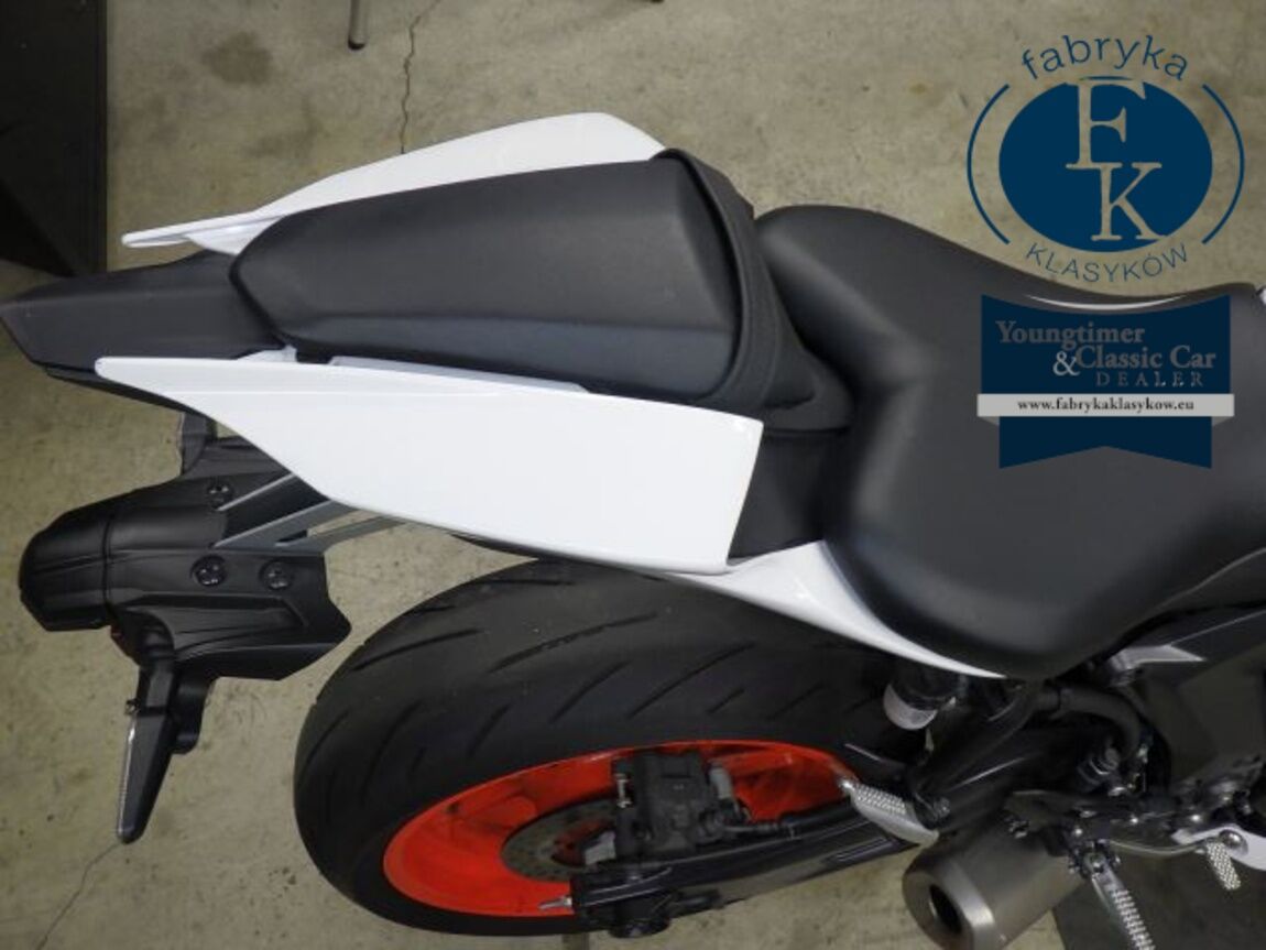 YAMAHA YZF-R7-2 2023 - zdjęcie 19