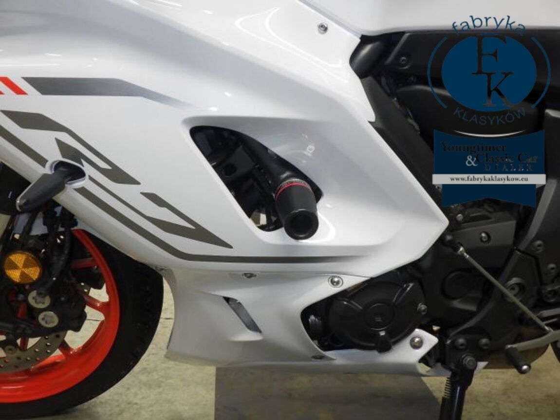 YAMAHA YZF-R7-2 2023 - zdjęcie 20