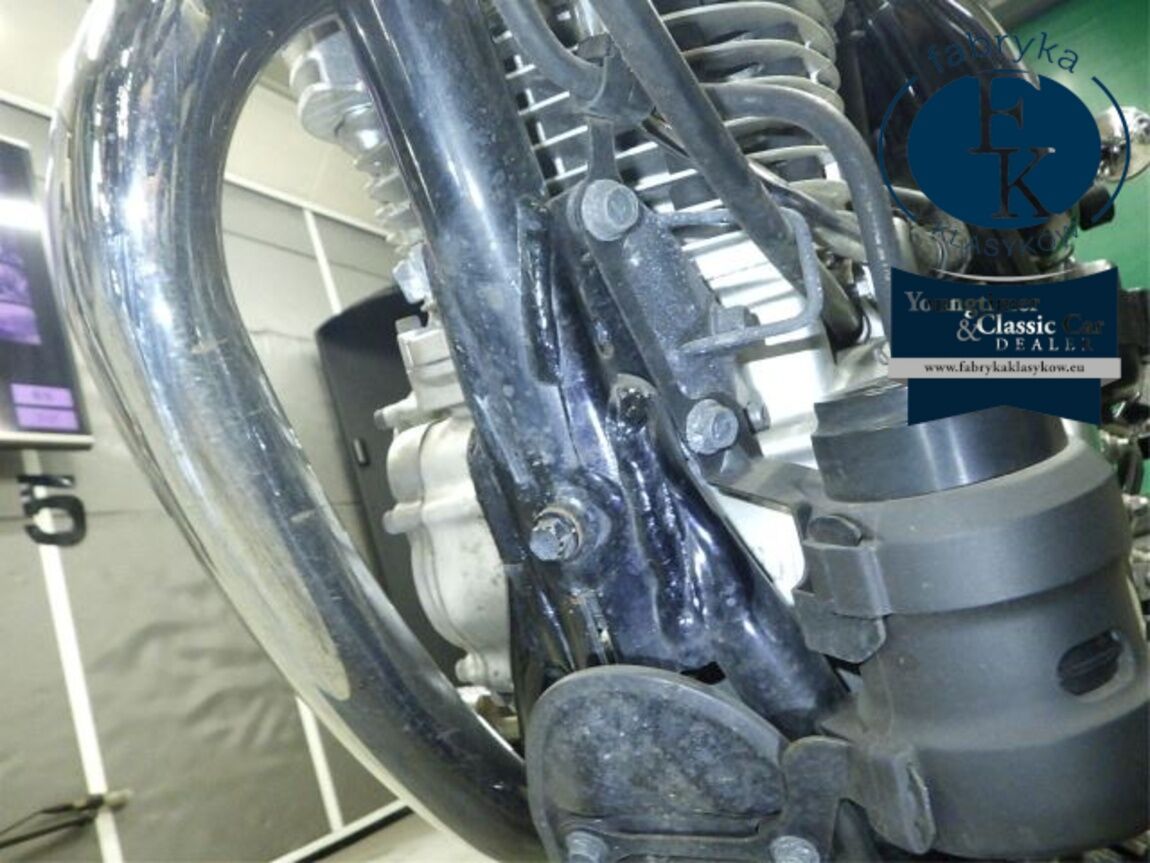 YAMAHA SR400-5 2019 - zdjęcie 30