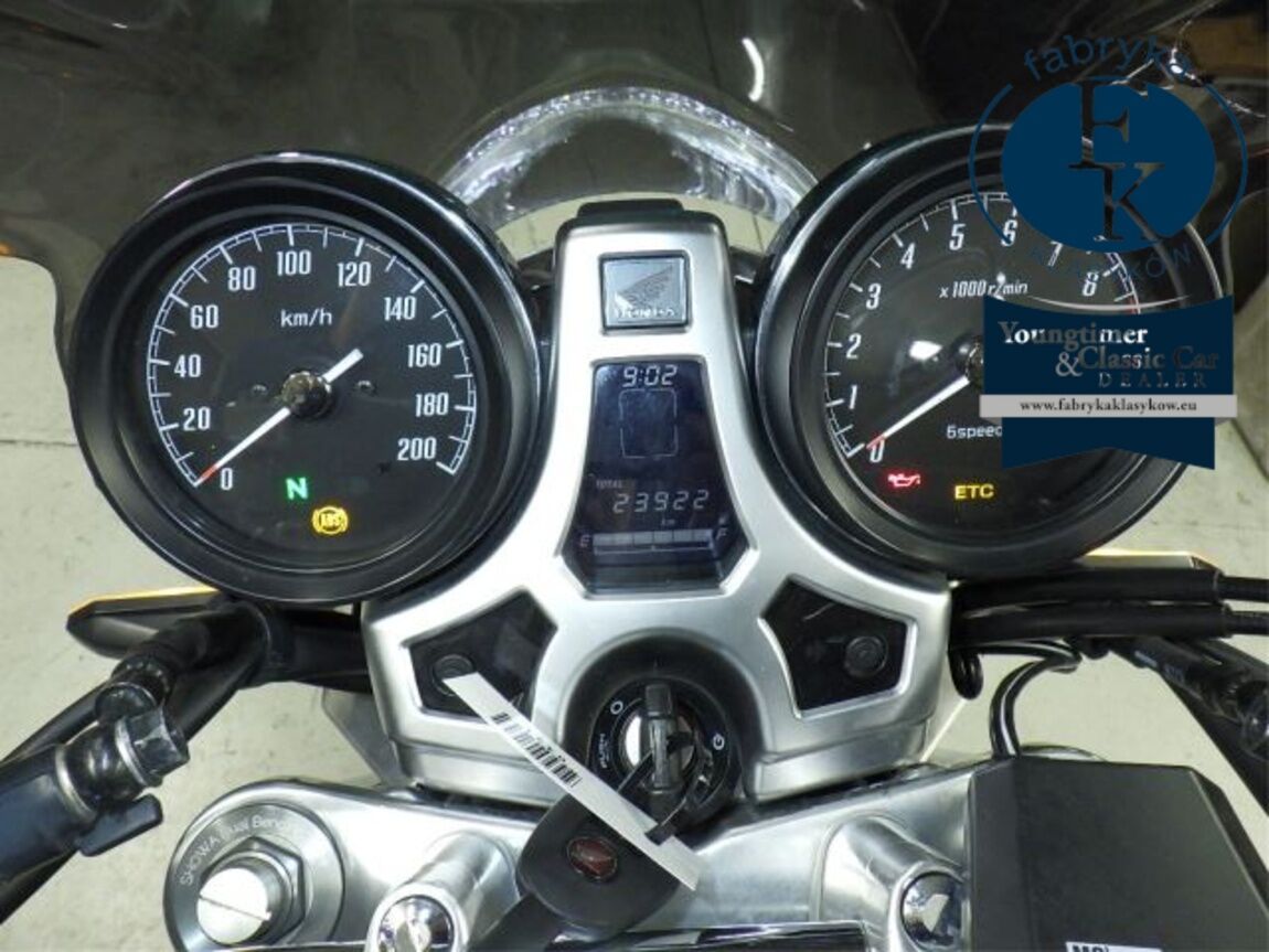 HONDA CB1100RS 2017 - zdjęcie 13