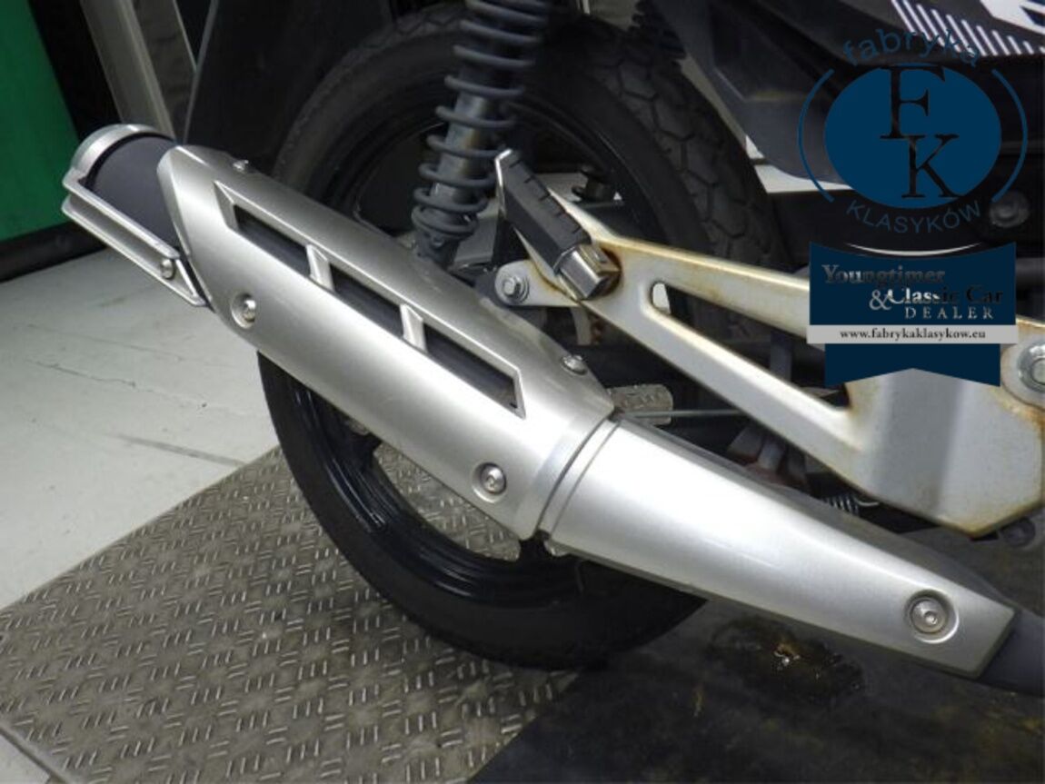 YAMAHA YBR125  - zdjęcie 16