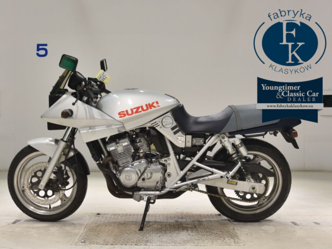 SUZUKI GSX250 KATANA - zdjęcie 3