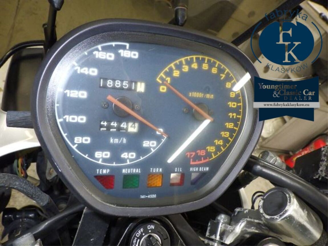 SUZUKI GSX250 KATANA - zdjęcie 14