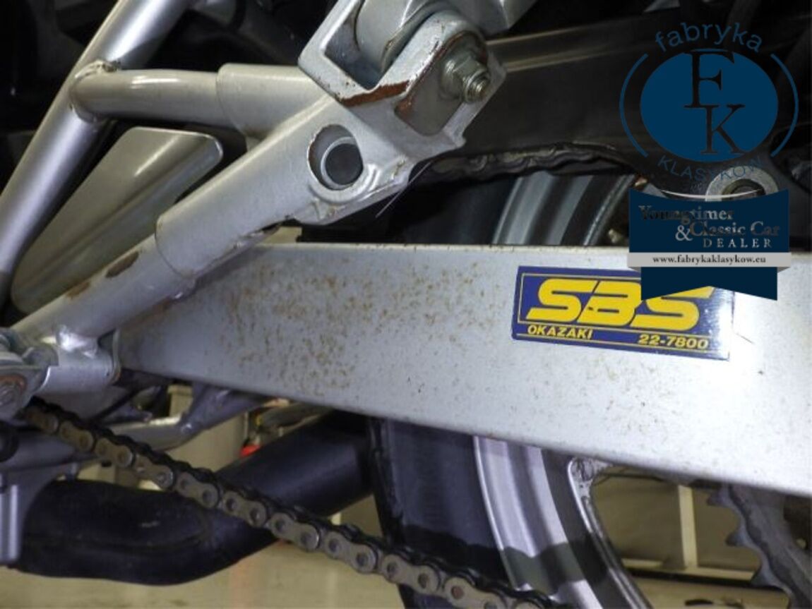 SUZUKI GSX250 KATANA - zdjęcie 28