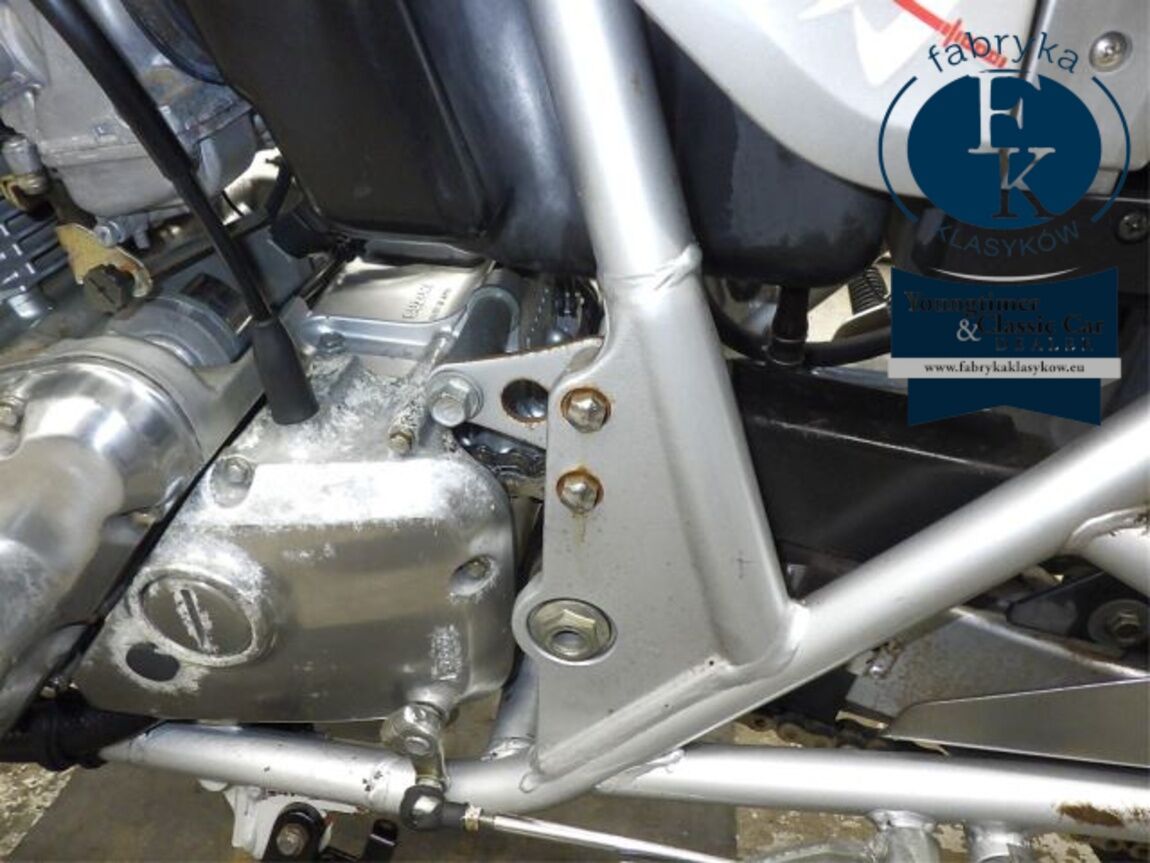 SUZUKI GSX250 KATANA - zdjęcie 31
