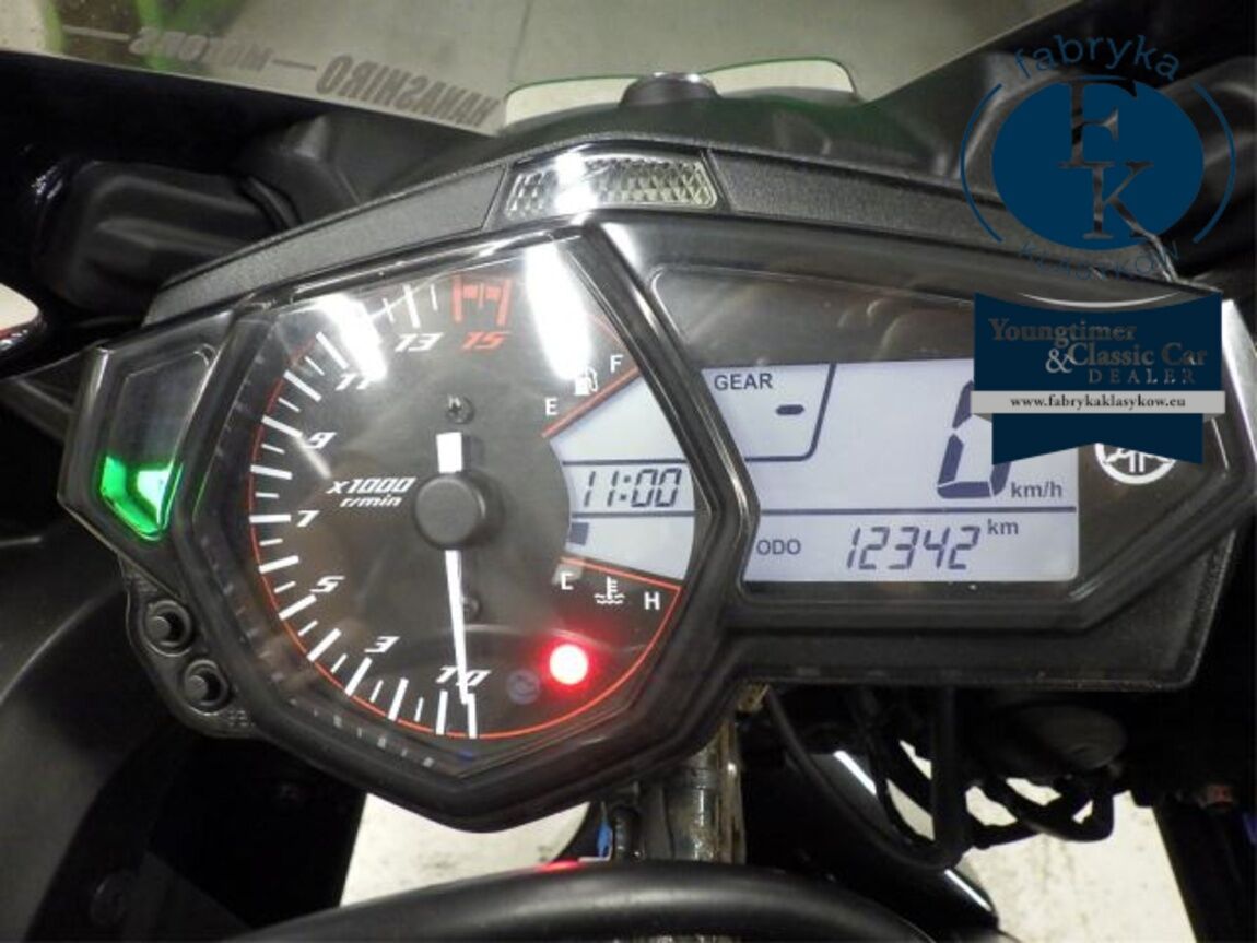 YAMAHA YZF-R25  - zdjęcie 13