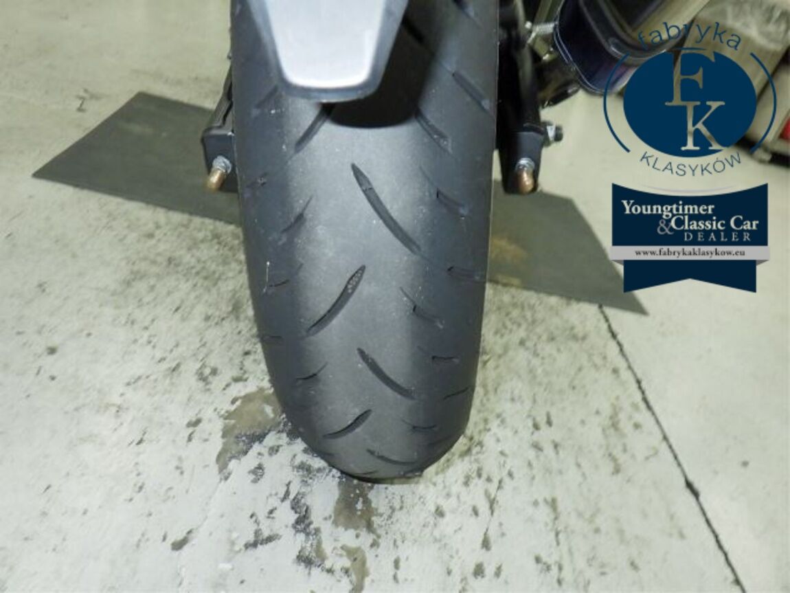 YAMAHA YZF-R25  - zdjęcie 27