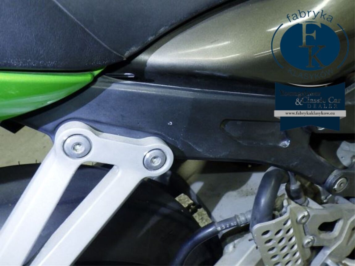 KAWASAKI ZX-12R 2001 - zdjęcie 32