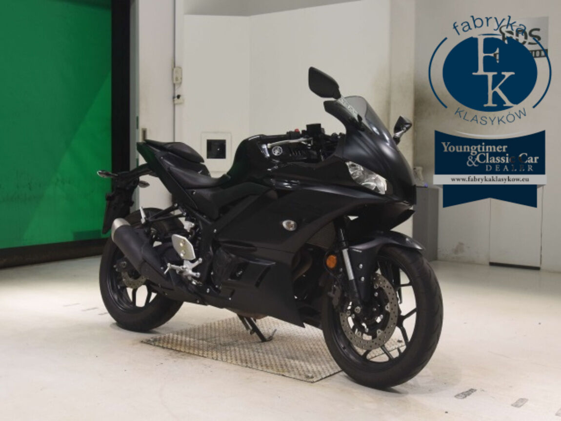 YAMAHA YZF-R3 2021 - zdjęcie 4