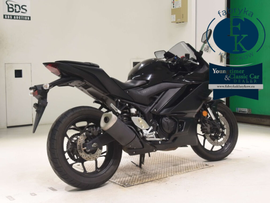 YAMAHA YZF-R3 2021 - zdjęcie 6