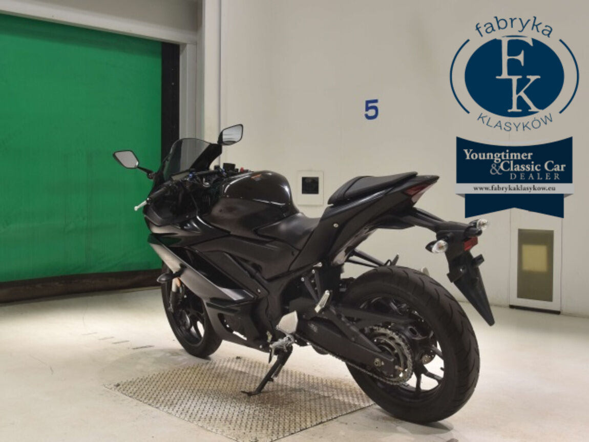YAMAHA YZF-R3 2021 - zdjęcie 7