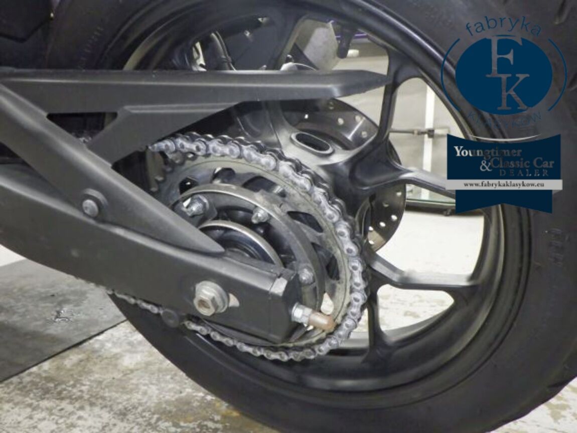 YAMAHA YZF-R3 2021 - zdjęcie 28