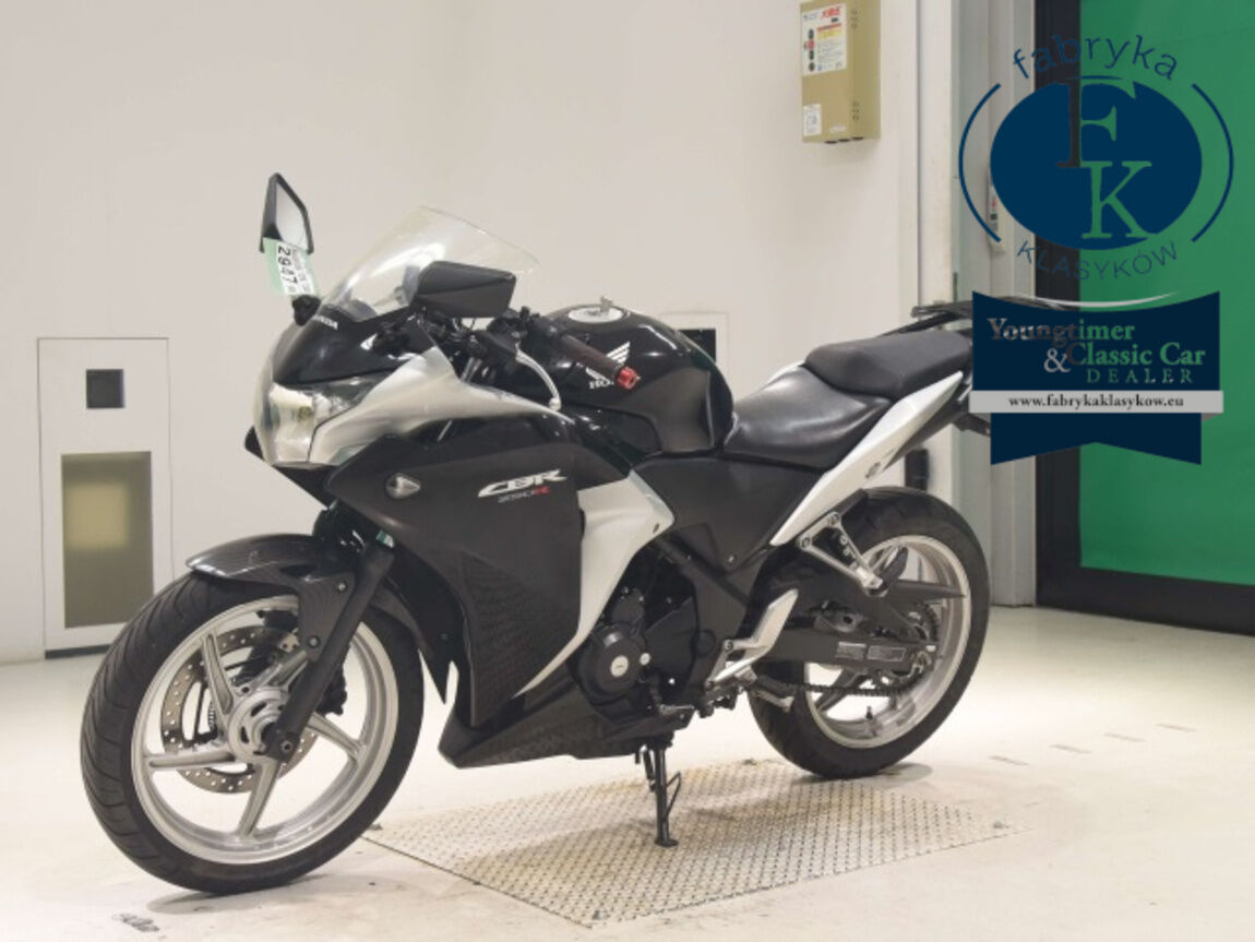 HONDA CBR250R ABS  - zdjęcie 5