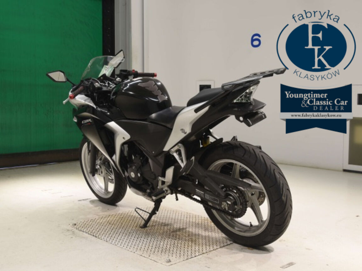 HONDA CBR250R ABS  - zdjęcie 7