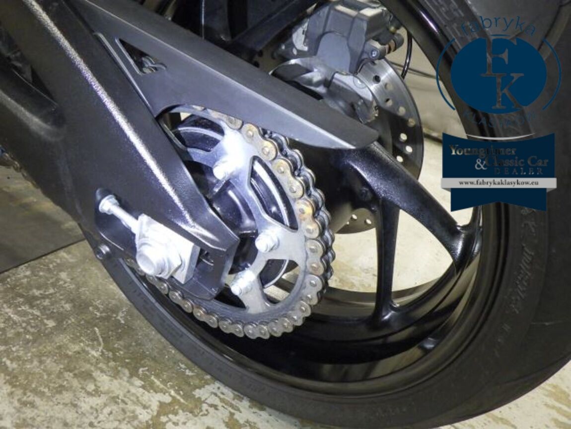 SUZUKI GSX-S1000F 2018 - zdjęcie 26