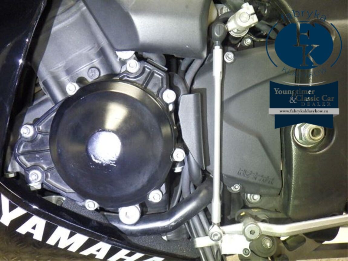 YAMAHA YZF-R1 2013 - zdjęcie 10