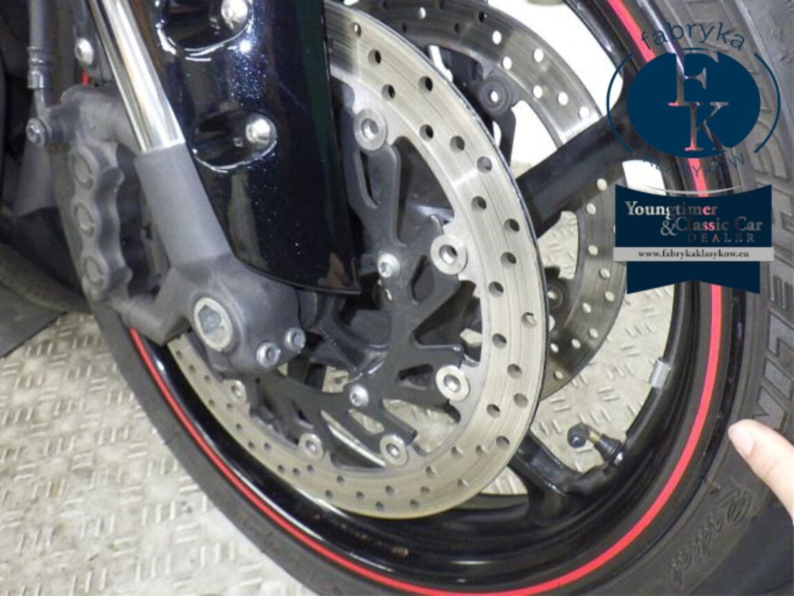 YAMAHA YZF-R1 2013 - zdjęcie 23