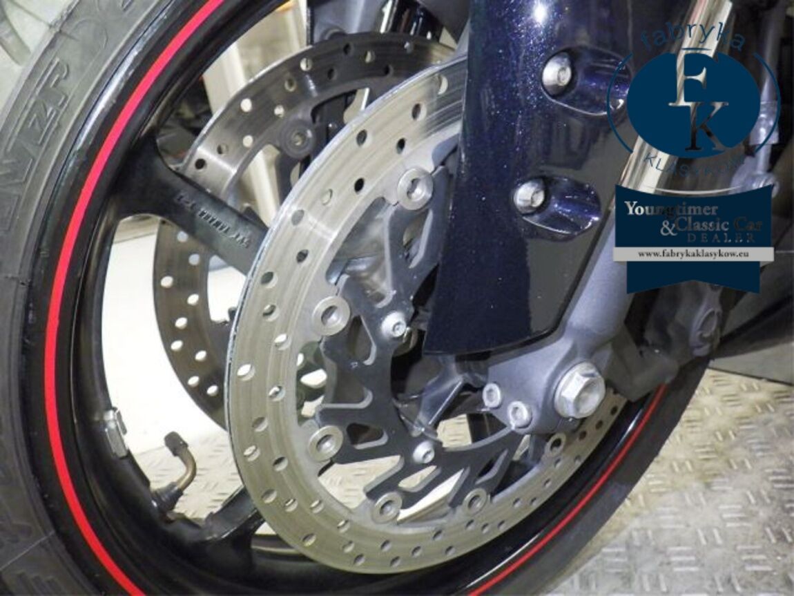 YAMAHA YZF-R1 2013 - zdjęcie 24