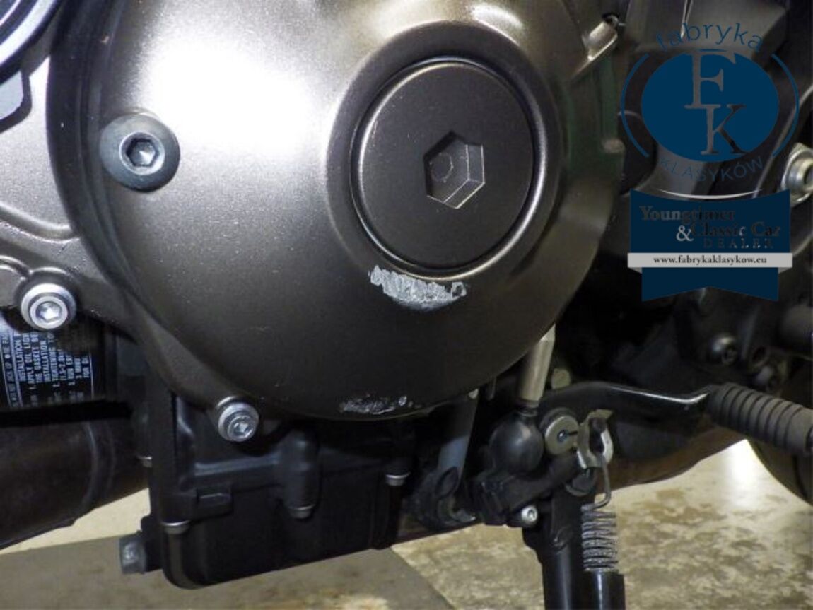 YAMAHA XSR900-2 2024 - zdjęcie 11