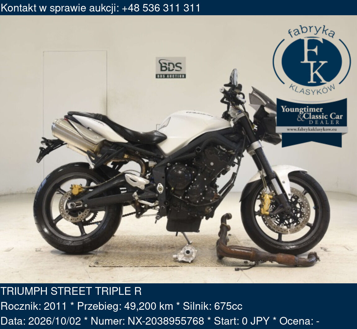 TRIUMPH STREET TRIPLE R 2011 - zdjęcie 2