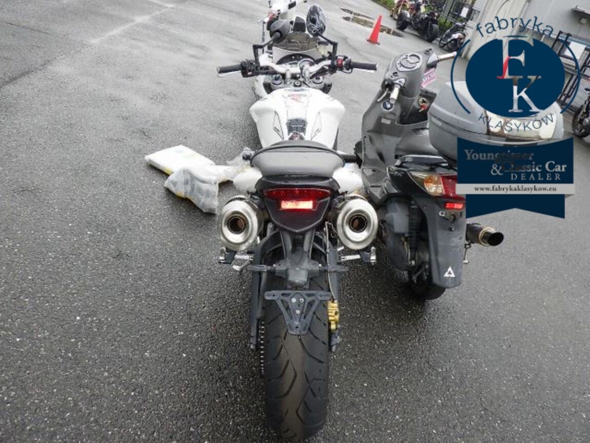 TRIUMPH STREET TRIPLE R 2011 - zdjęcie 20
