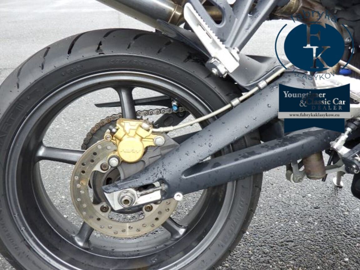 TRIUMPH STREET TRIPLE R 2011 - zdjęcie 23