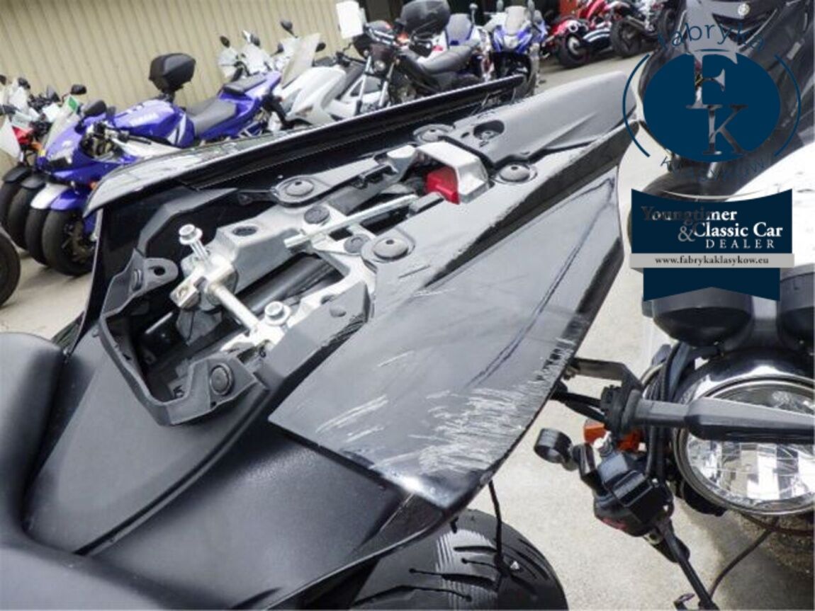 YAMAHA YZF-R7-2  - zdjęcie 15