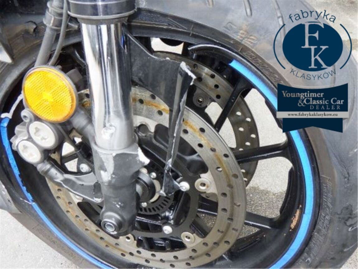 YAMAHA YZF-R7-2  - zdjęcie 17
