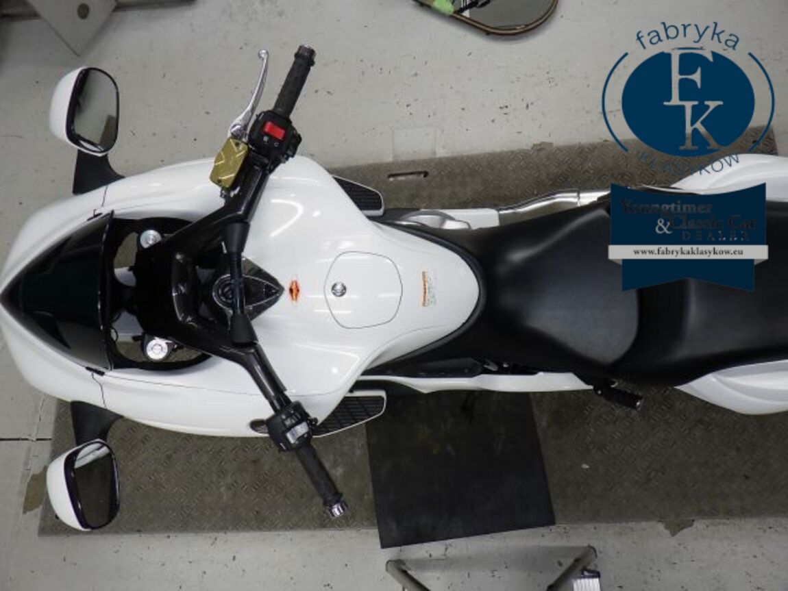 HONDA DN-01 2013 - zdjęcie 32