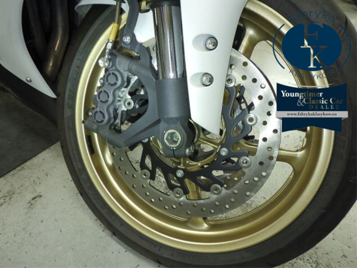 YAMAHA YZF-R1 2012 - zdjęcie 23
