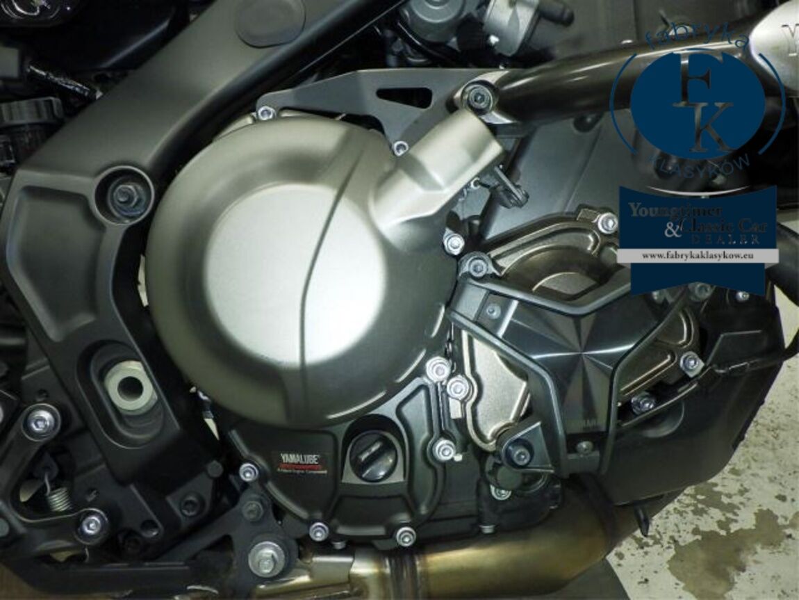 YAMAHA XSR900-2 2022 - zdjęcie 9