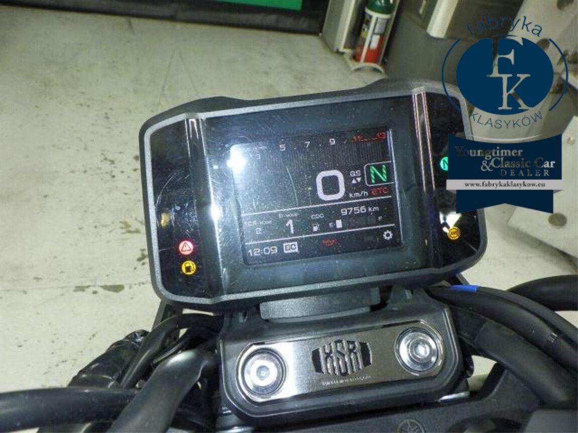 YAMAHA XSR900-2 2022 - zdjęcie 13