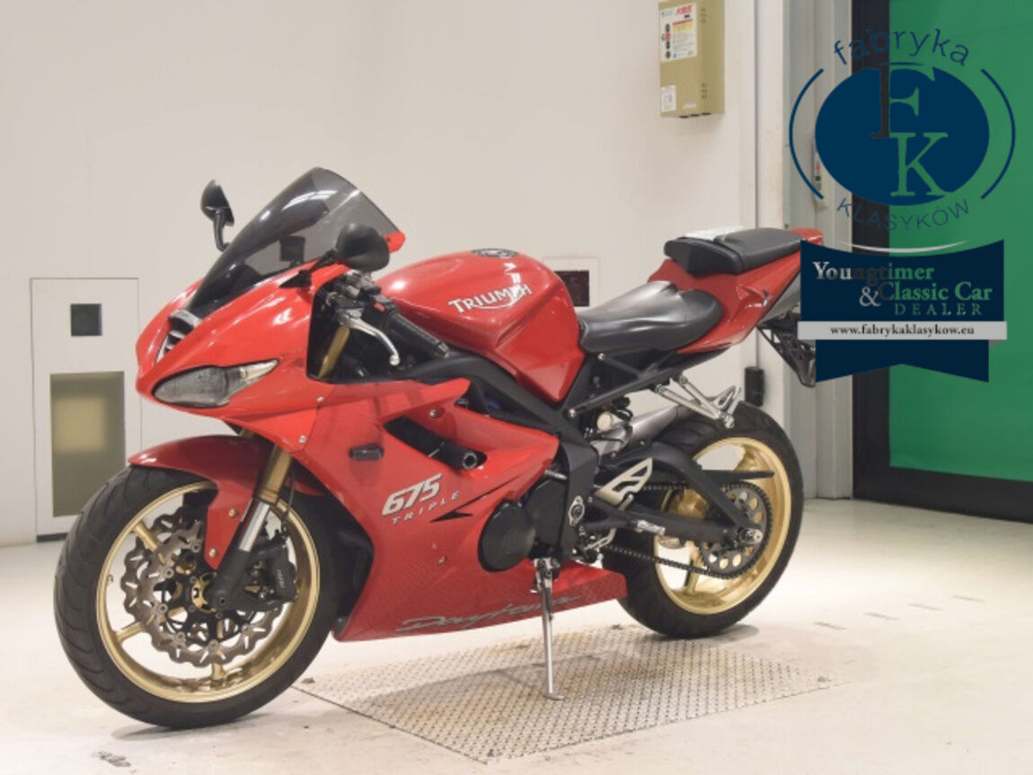 TRIUMPH DAYTONA675 2009 - zdjęcie 5