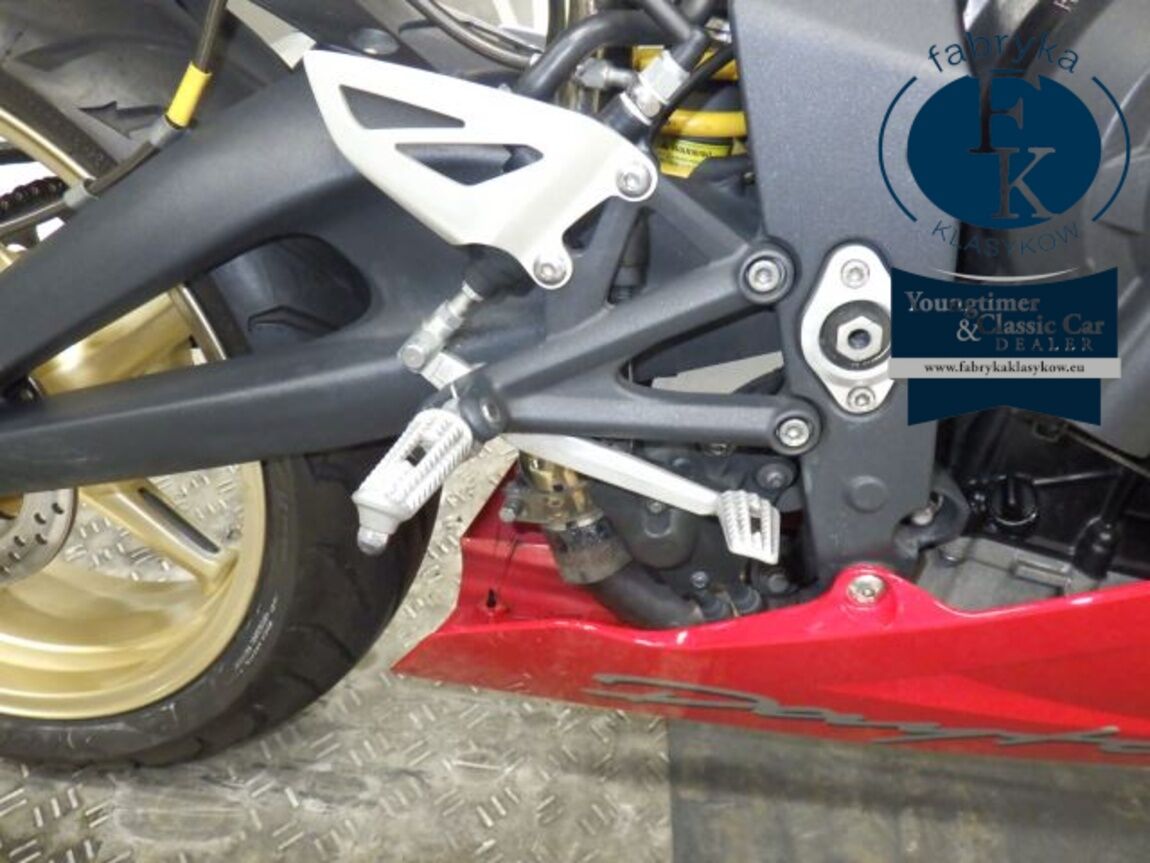 TRIUMPH DAYTONA675 2009 - zdjęcie 29
