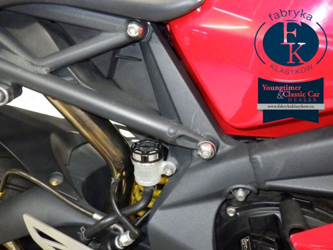 TRIUMPH DAYTONA675 2009 - zdjęcie 30