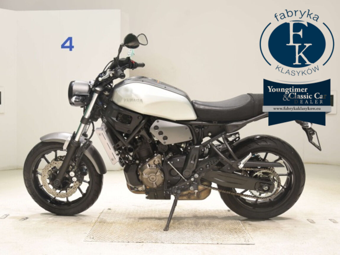 YAMAHA XSR700 2018 - zdjęcie 3