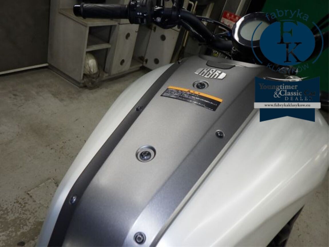 YAMAHA XSR700 2018 - zdjęcie 17