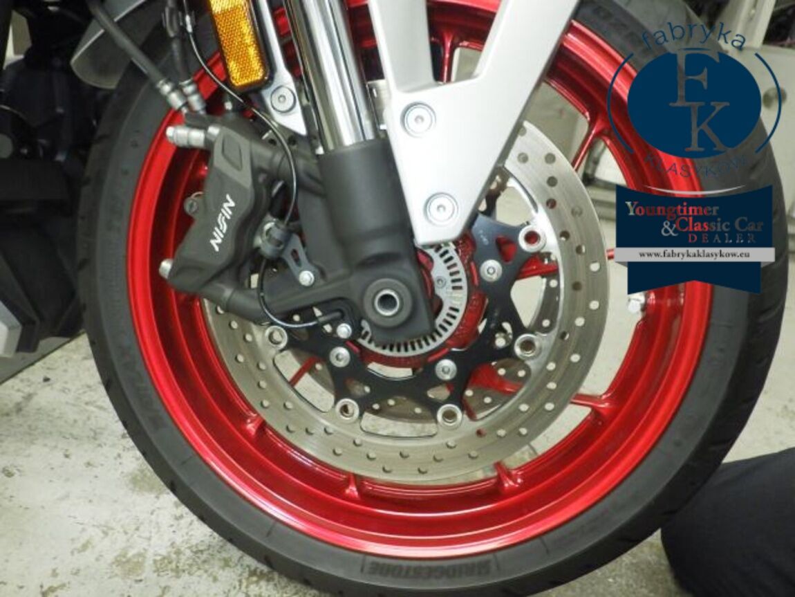 SUZUKI GSX-8R  - zdjęcie 23
