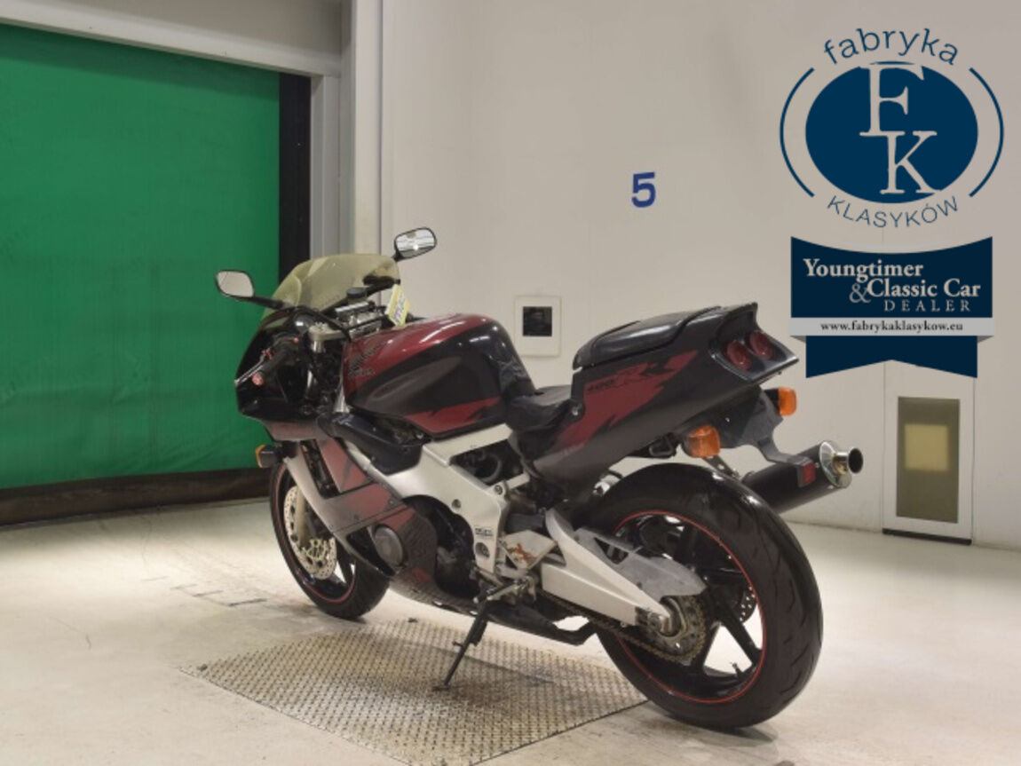 HONDA CBR400RR 1995 - zdjęcie 7