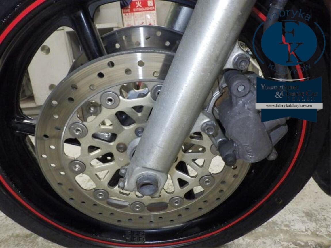 HONDA CBR400RR 1995 - zdjęcie 24