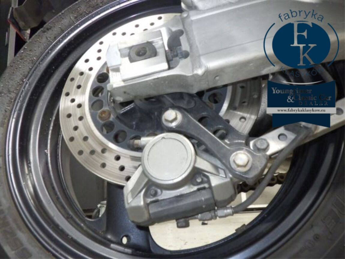YAMAHA XJR1300 2001 - zdjęcie 28