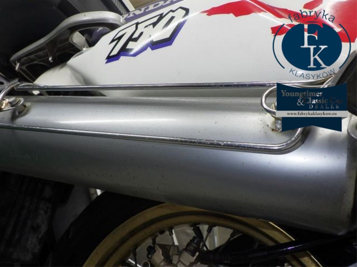 HONDA AFRICA TWIN 750 1994 - zdjęcie 15