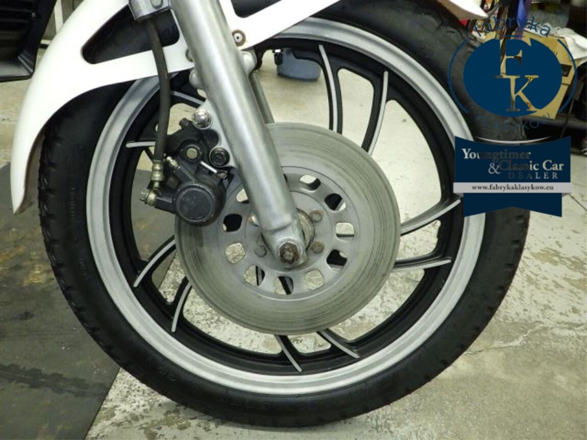 YAMAHA RZ250 - zdjęcie 22