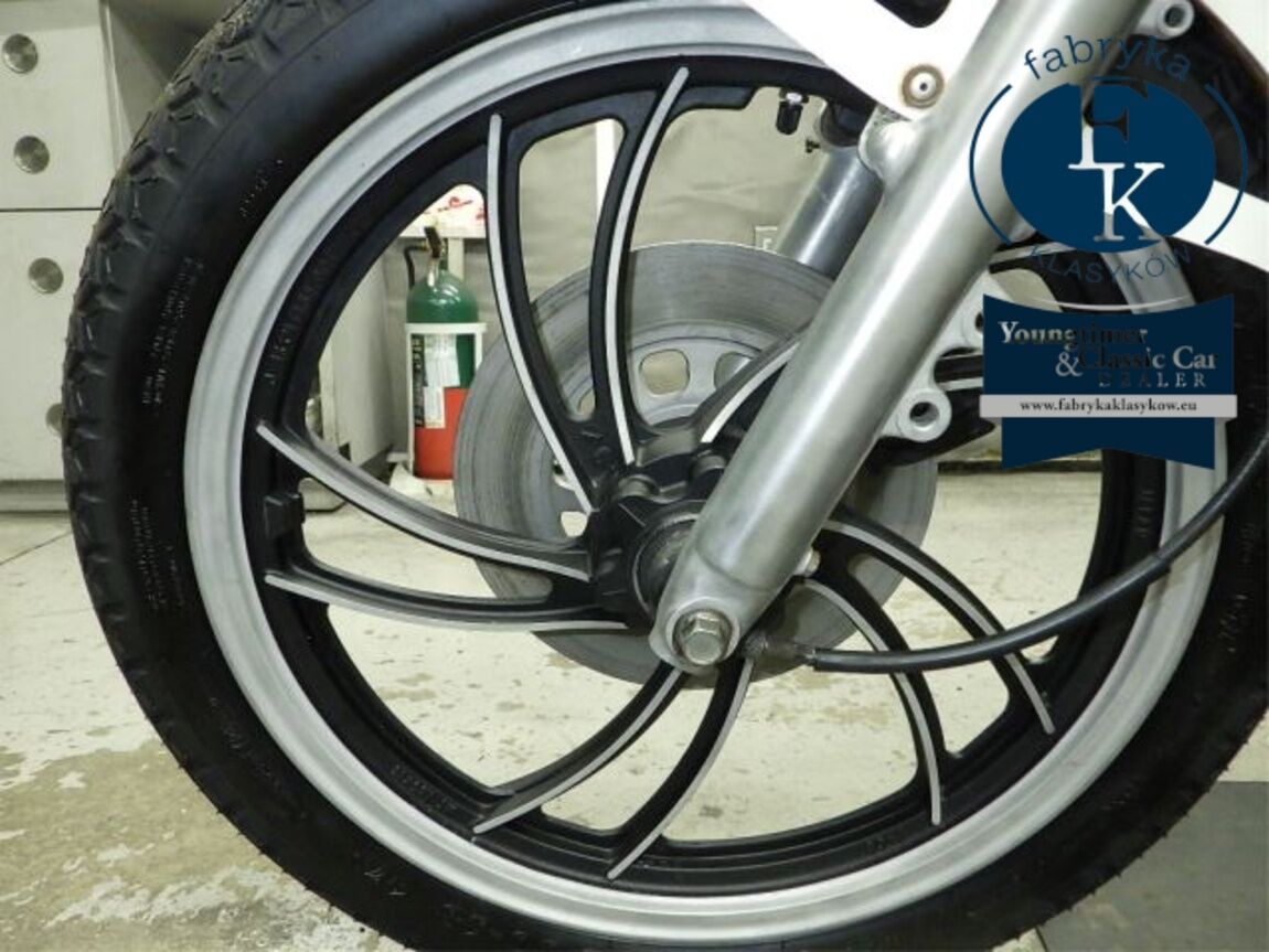 YAMAHA RZ250 - zdjęcie 24