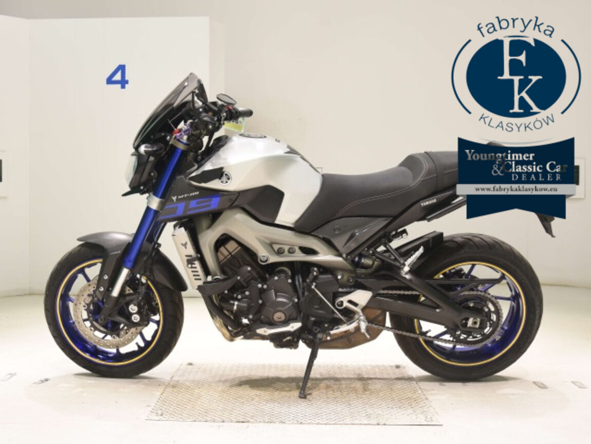YAMAHA MT-09A 2015 - zdjęcie 3