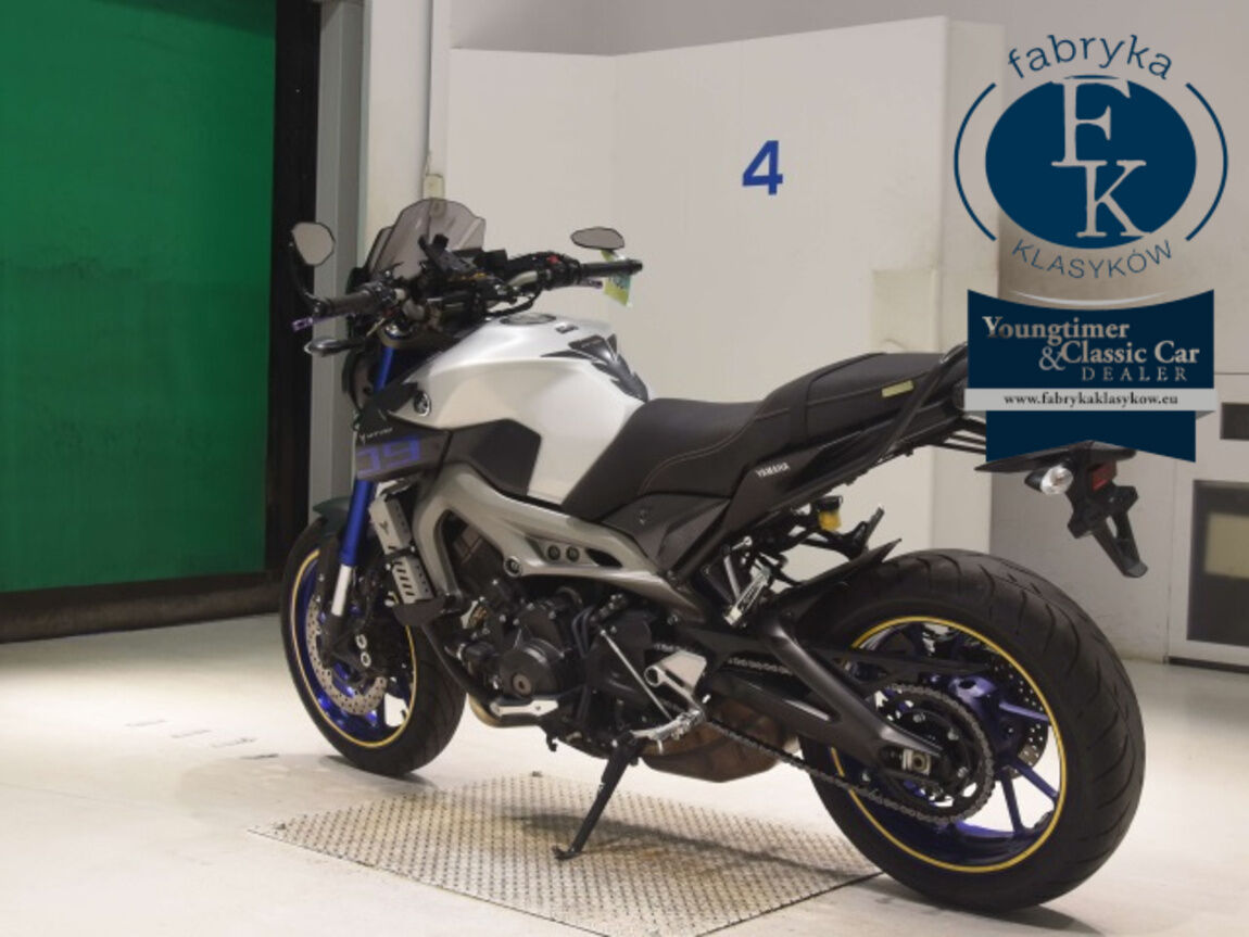 YAMAHA MT-09A 2015 - zdjęcie 7