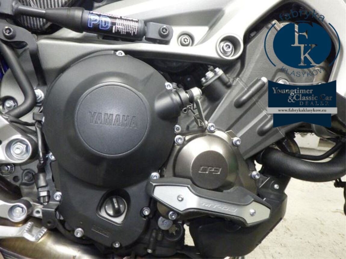 YAMAHA MT-09A 2015 - zdjęcie 10